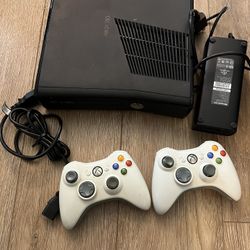 Xbox 360 4GB 