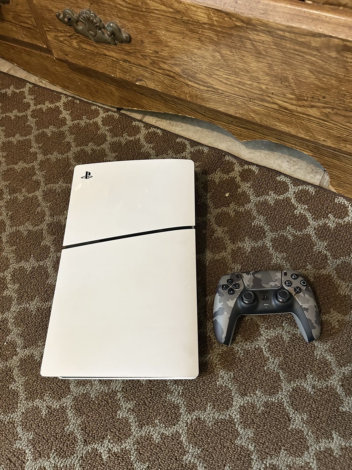 PlayStation 5 Slim Digital + Camo Controller 