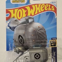 HOT WHEELS. MINIONS. SCREEN TIME.  GRUMOBILE. 