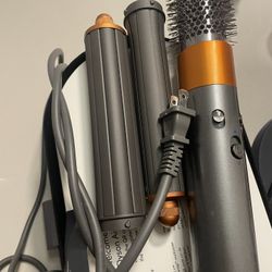 Dyson airwrap styler