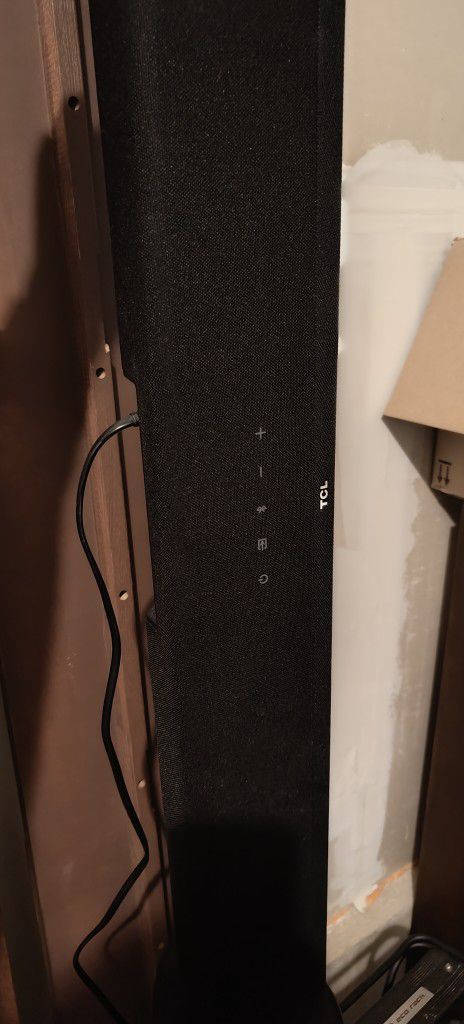 Tcl Sound Bar And Speaker 