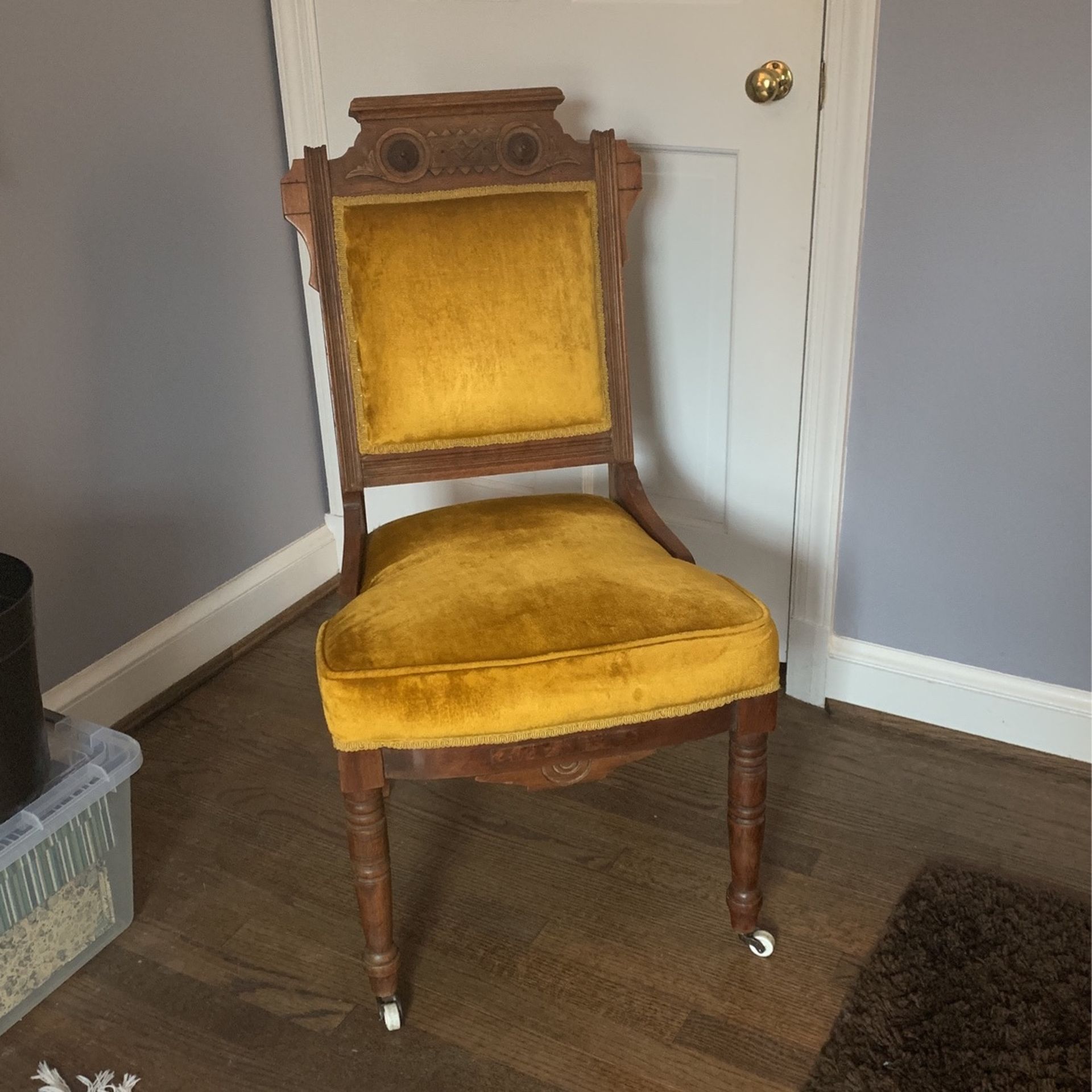 Beautiful Antique Yellow Crushed Velvet Chair