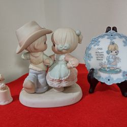 Precious Moments Figurines Collection- Praise The Lord and Dosie-Do #455733;  Mother Sew Dear 1984 & 1995 Plate "He Covers The Earth with His Beauty"