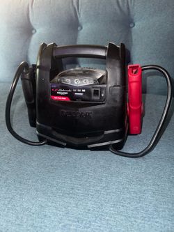 Schumacher SJ1329 Instant Power 600 Peak Amp Portable Jump Starter