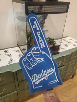 Dodgers foam finger