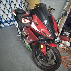 Vendo Moto Sport 250 cc