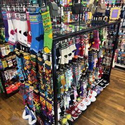 Multi-Functional Retail Display Racks – Clothing / Gridwall / Pegs / Shelves (Like New)