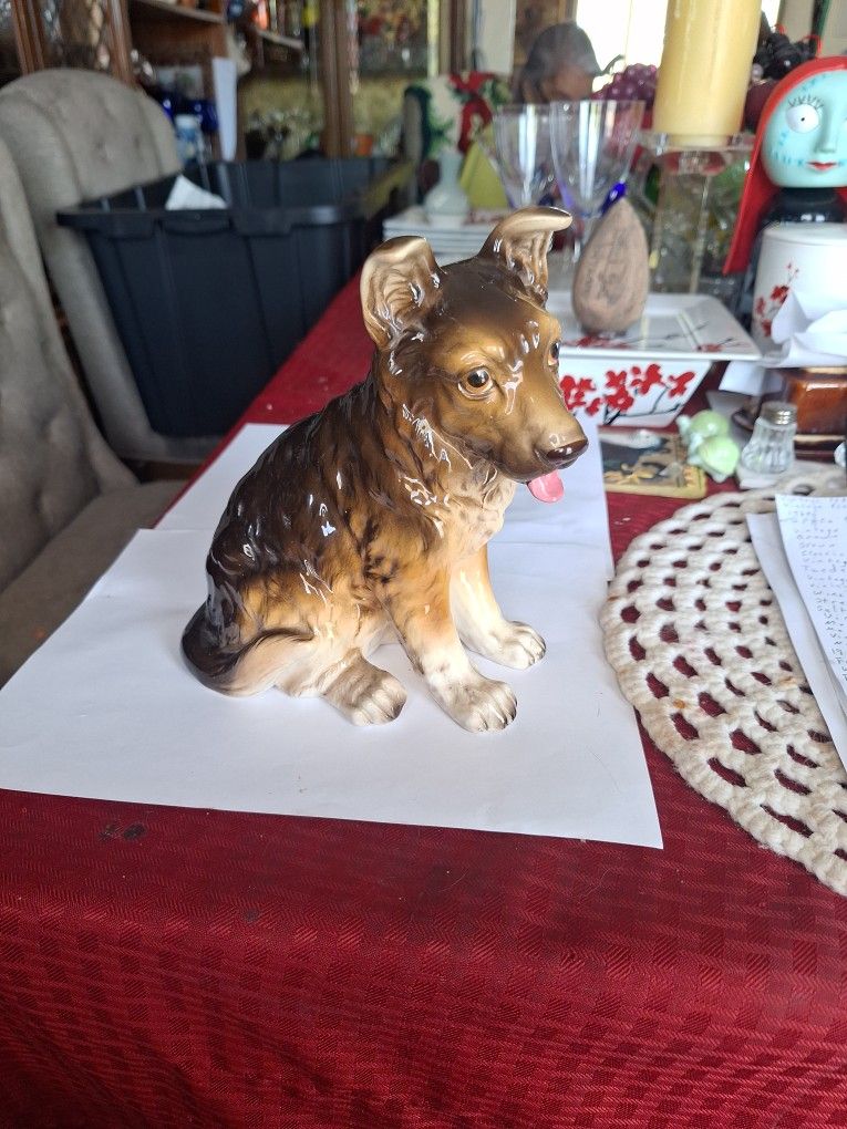 Vintage Ceramic German Shepherd