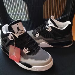 Brand New Jordans 4s 