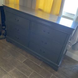 Grey dresser 