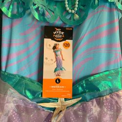 HALLOWEEN MERMAID KIDS SIZE LARGE COSTUME