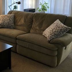 Dual Recliner Couch