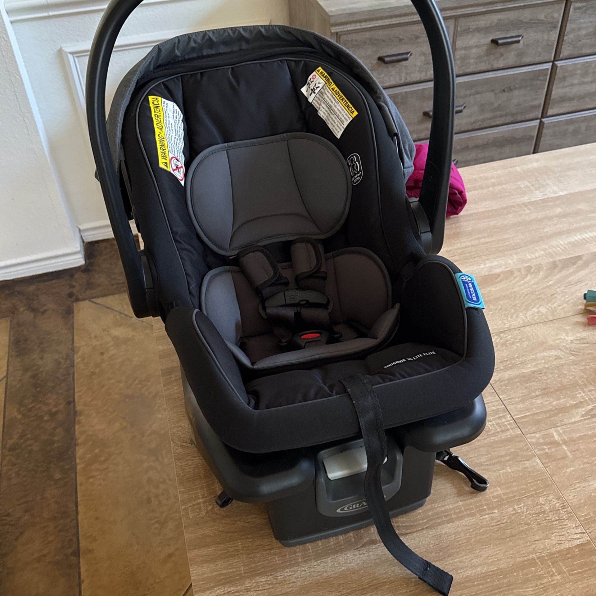 Graco Baby Car seat