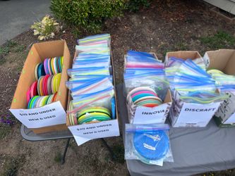 HUGE DISC GOLF DISC POP UP SALE – LOCAL PICKUP – GREAT DEALS!