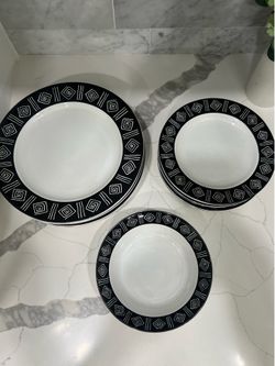 Dinner plates