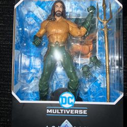 McFarlane Toys DC Multiverse - Aquaman 2 Movie - 7" Aquaman Action Figure (Gold & Green Suit)
