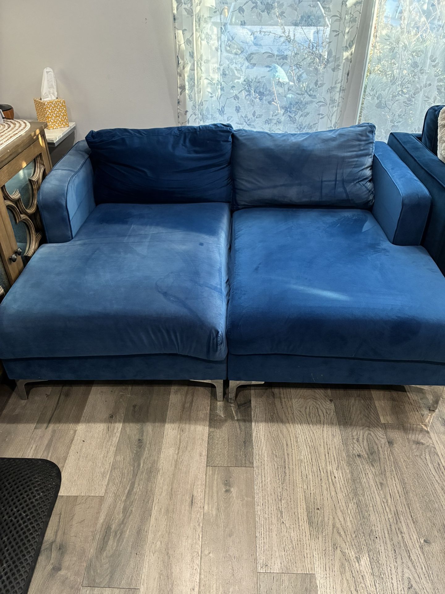 Suade Couch $100obo