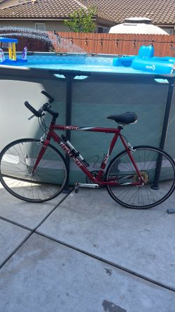 Trek 1200 race bike