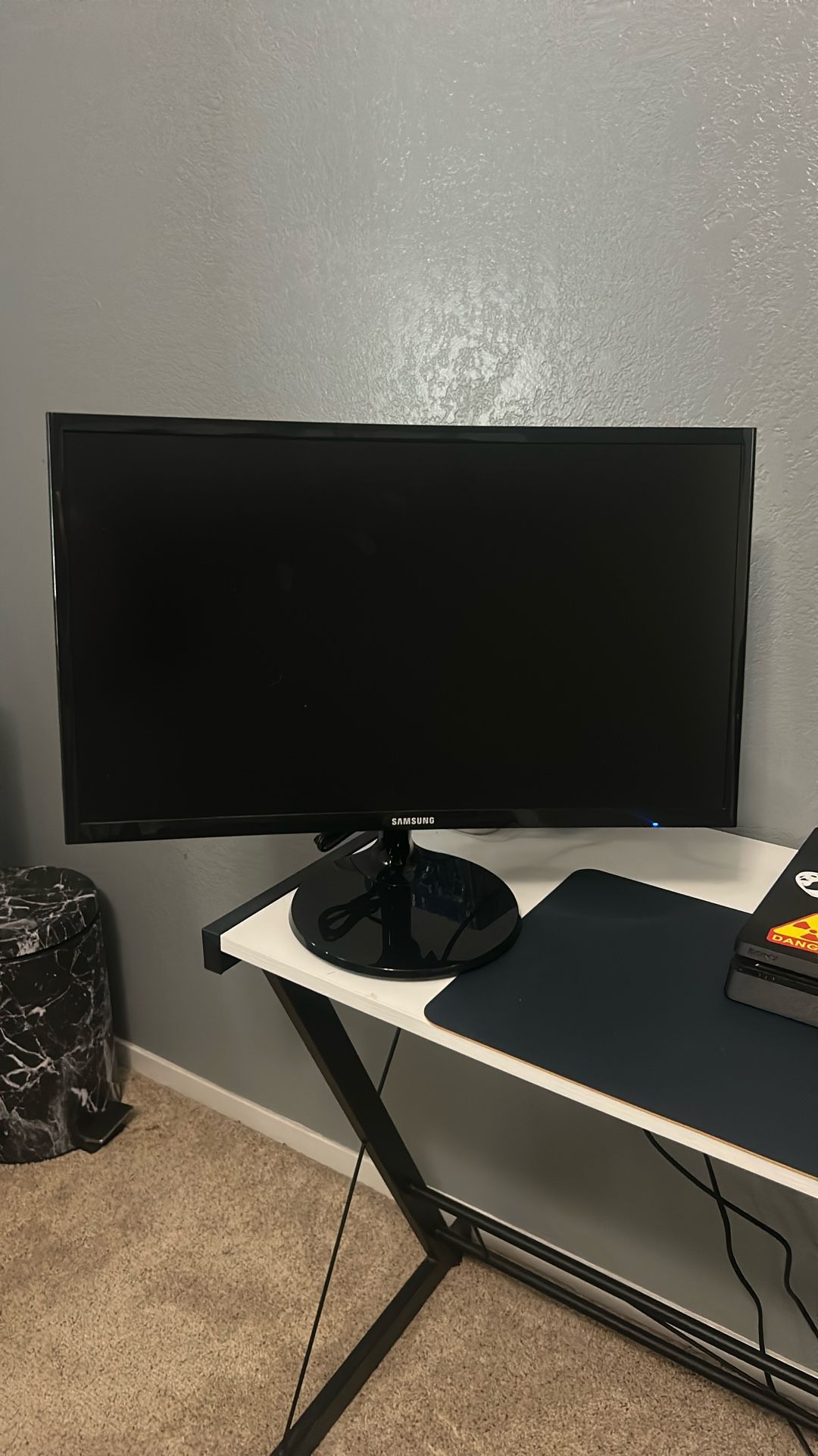 Samsung 27 Inch Curved Monitor