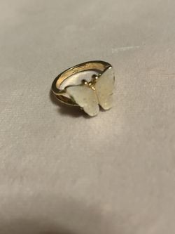 Any earrings $2