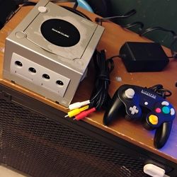 Nintendo GameCube console works