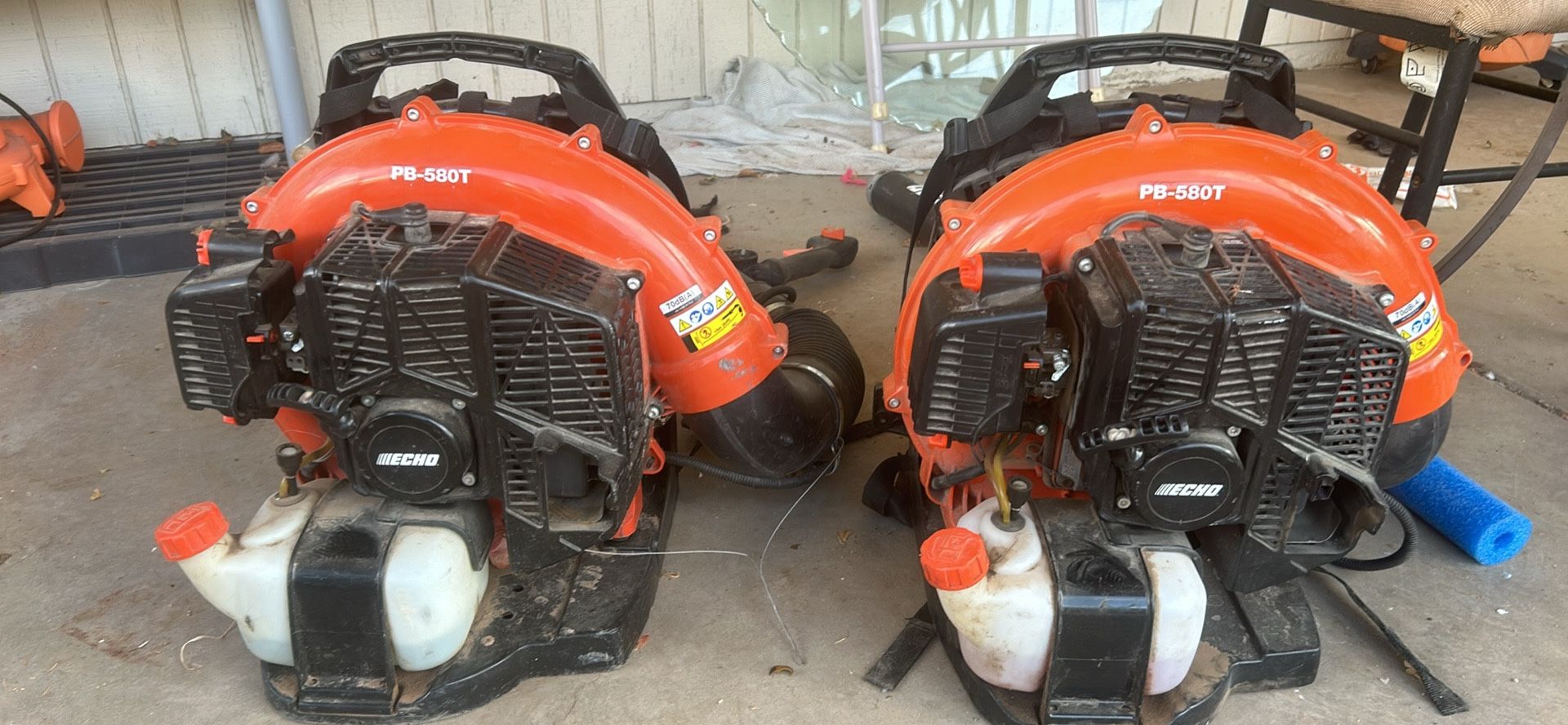 2 Echo Gas Leaf Blower 