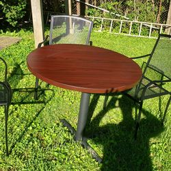 Cafe Table And Chairs