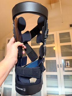 THUASNE KNEE BRACE