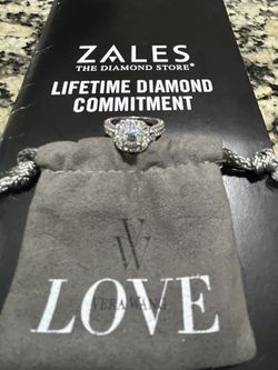 Vera Wang Diamond Engagement Ring
