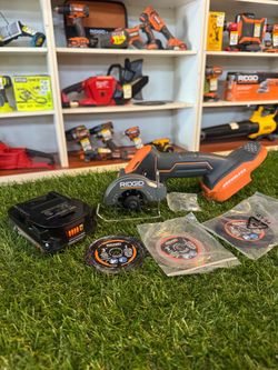 RIDGID Brushless Compact Cut-Off Tool with Battery and Discs