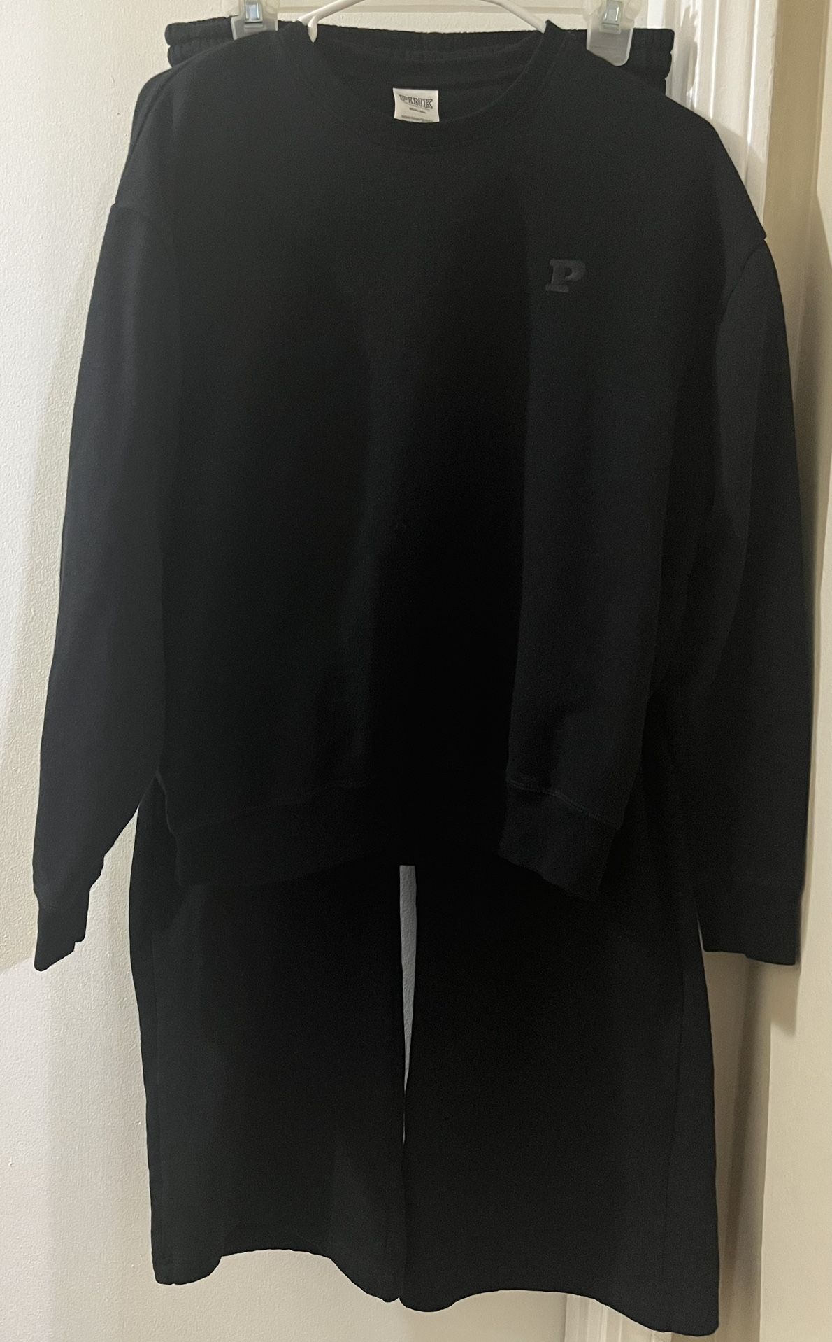Woman’s Wide Leg Fleece Set by PINK (sz M)