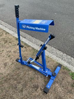 Louisville Slugger Pitching Machine
