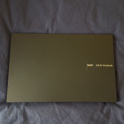 Asus Vivobook Laptop With Designer Case