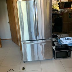 LG Refrigerator 