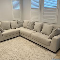 Ashley Lyndeboro 4-Piece Sectional Sofa - Natural / Light Beige (Great Condition)