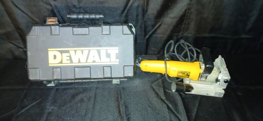 🔥 **DEWALT Biscuit Jointer DW682K – Only $130!** 🔥