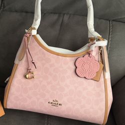 NWT coach Erin powder pink