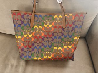 Coach shoulder Bag