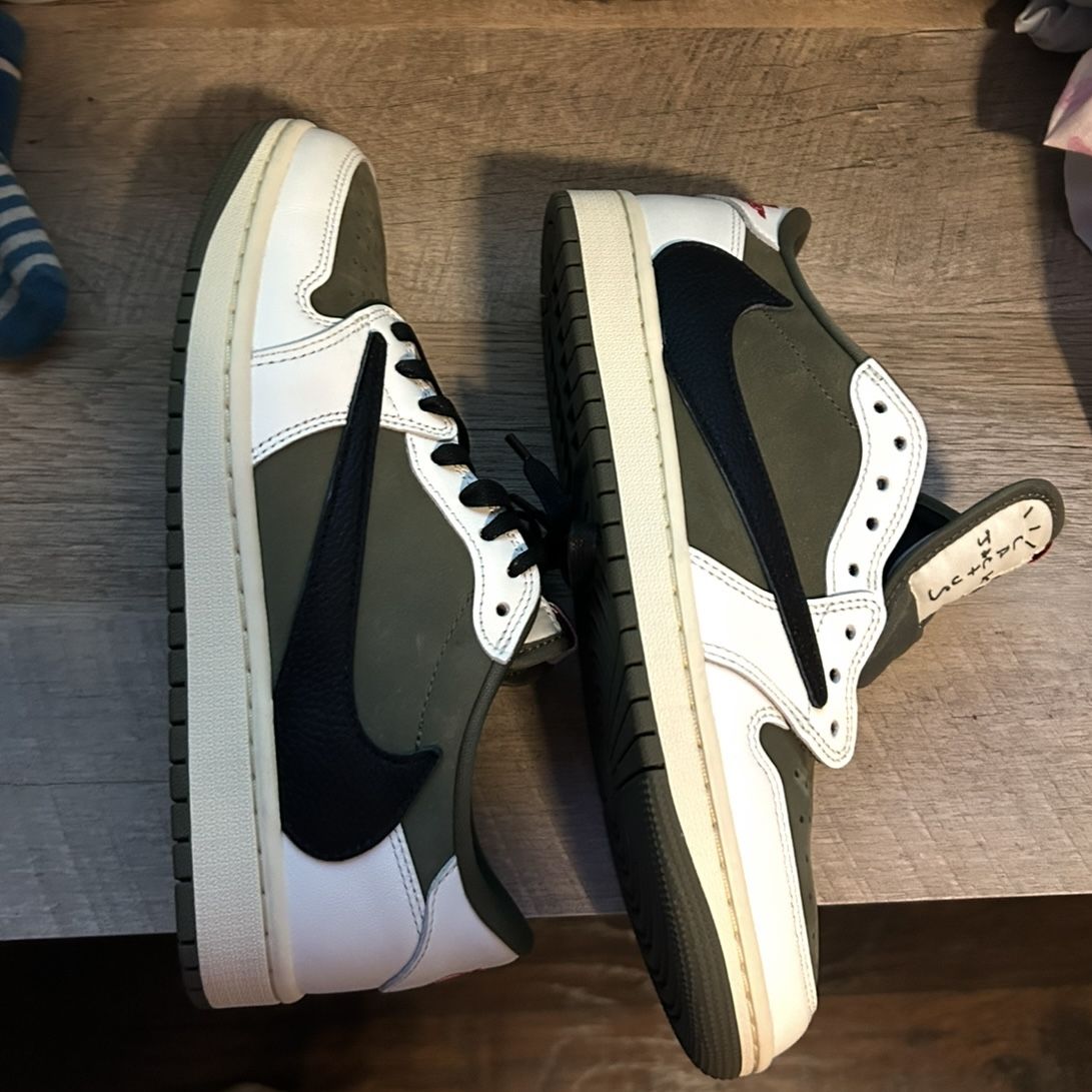 Air Jordan 1 Low Medium Olive Travis Scott SP