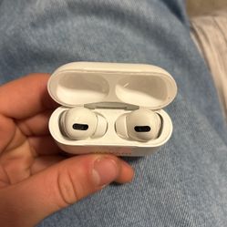 AirPods Pro 
