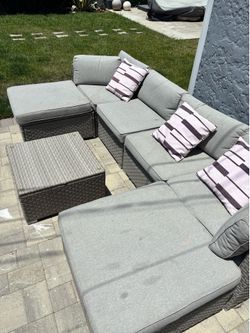 Outdoor seating set - $300