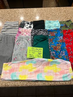 😀 girls stretchy pants size 14/16😀