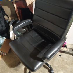 Black Leather Office Chair 