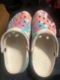 Crocs Women 9