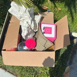 Free Stuff - Come Help Yourself!