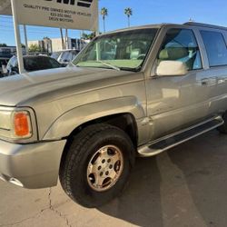 2002 Cadillac Escalade