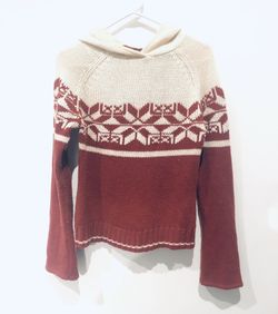 Size Medium Womens Sweater by Fossil