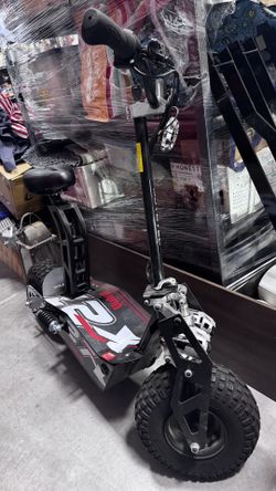 mototec vulcan electric scooters (doesnt charge)