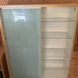 Free Shelf/ Cabinet 