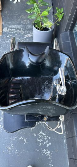 Shampoo bowl free